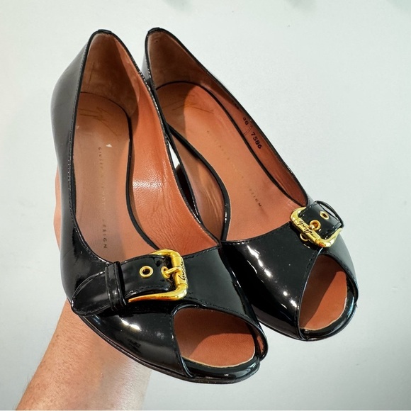 Giuseppe Zanotti Black Patent Leather Peep Toe Pumps Size 38.5 - Picture 1 of 15